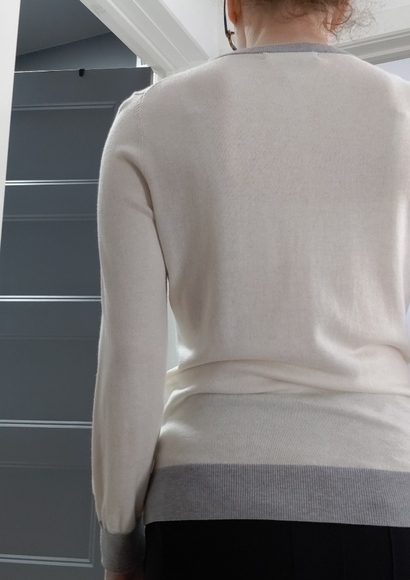 Banana Republic cream, grey trimmed cardigan - Picture 3 of 5